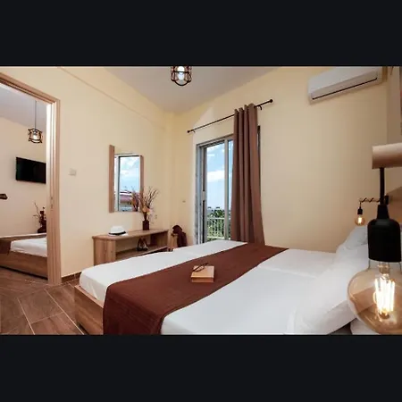 Aurora Aparthotel