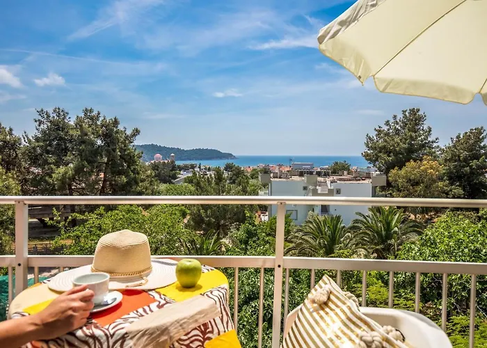 Aurora Ξενοδοχείο με διαμερίσματα 3*