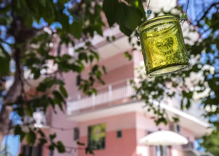 Aurora 아파트호텔 포토스